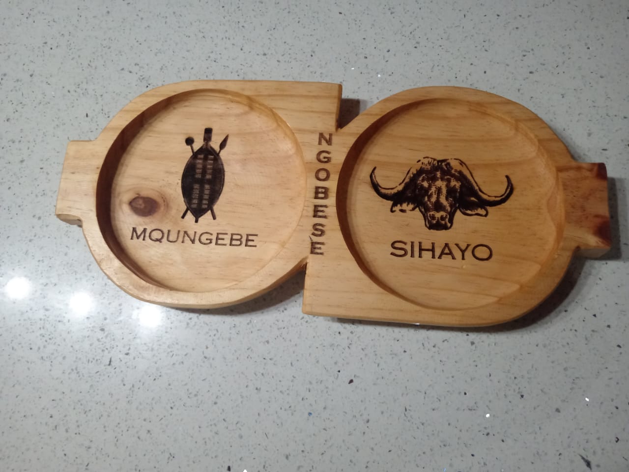 Z-Shaped Platter / Ugqoko